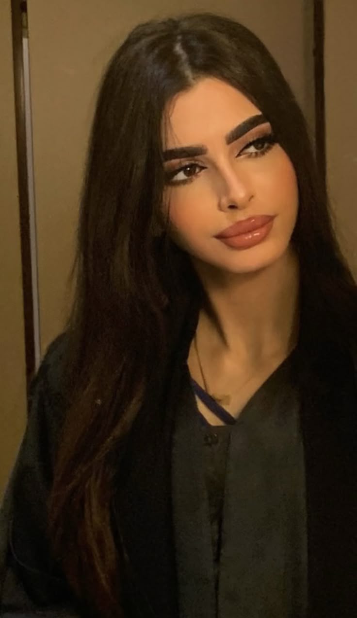 <em><strong>Mariyam </strong></em>