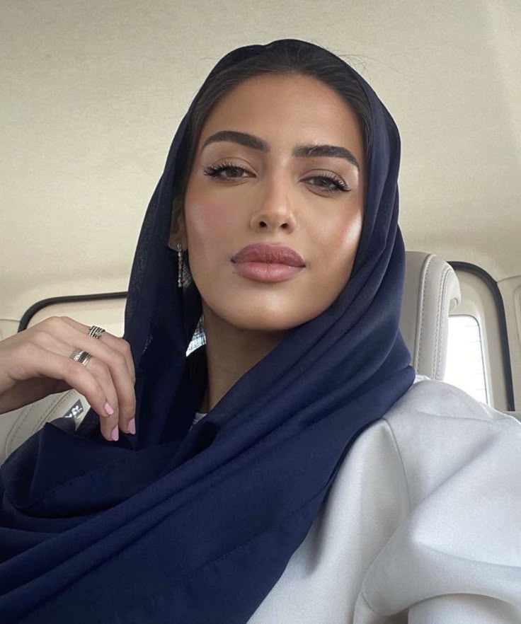 <em><strong>Fathima Sheikha</strong></em>